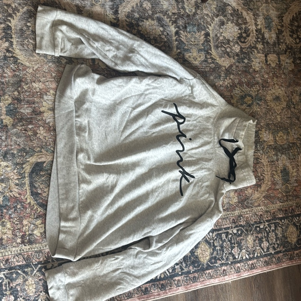 PINK SIZE LARGE GREY HEATHERED LIGHT SWEATSHIRT.